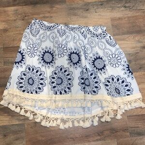 Luness High/Low Mini Skirt.  Size Large.  Pom poms.  Blue, White.  Elastic waist